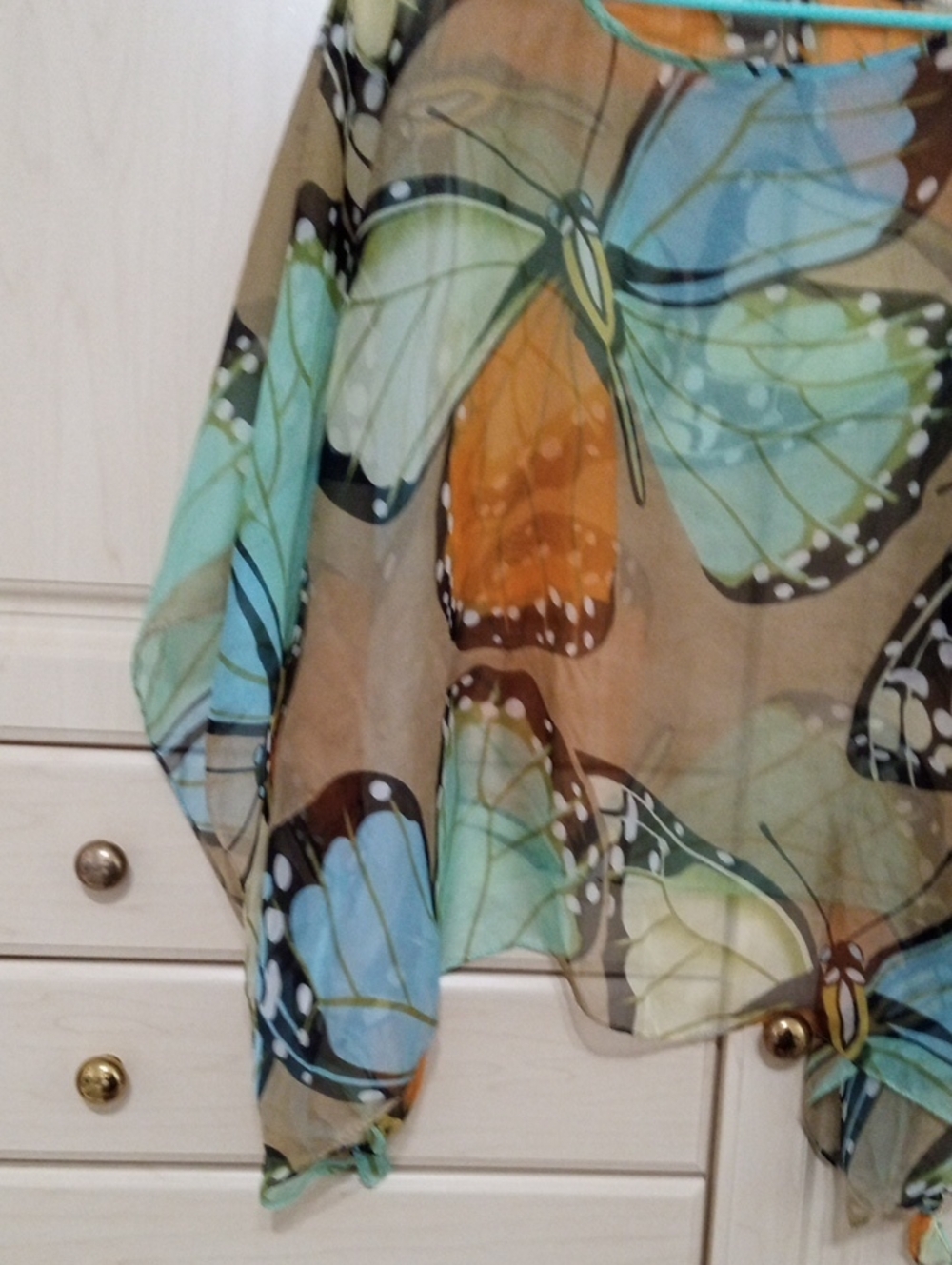 Women's Butterfly Cover Up - Picture 4 of 4